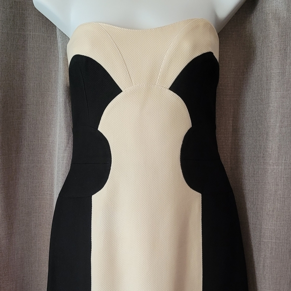 ESCADA strapless gown size 40 - Picture 2 of 11